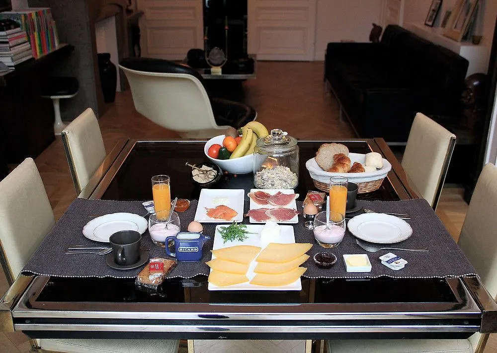 *** Bed and Breakfast B&B Quatre20Cinq Αμβέρσα Βέλγιο